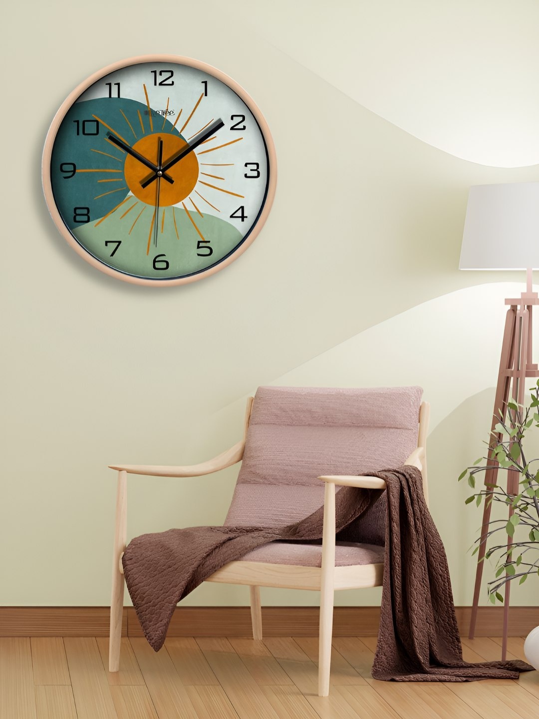 

OLIVE TREE Orange & Green Printed Traditional Wall Clock