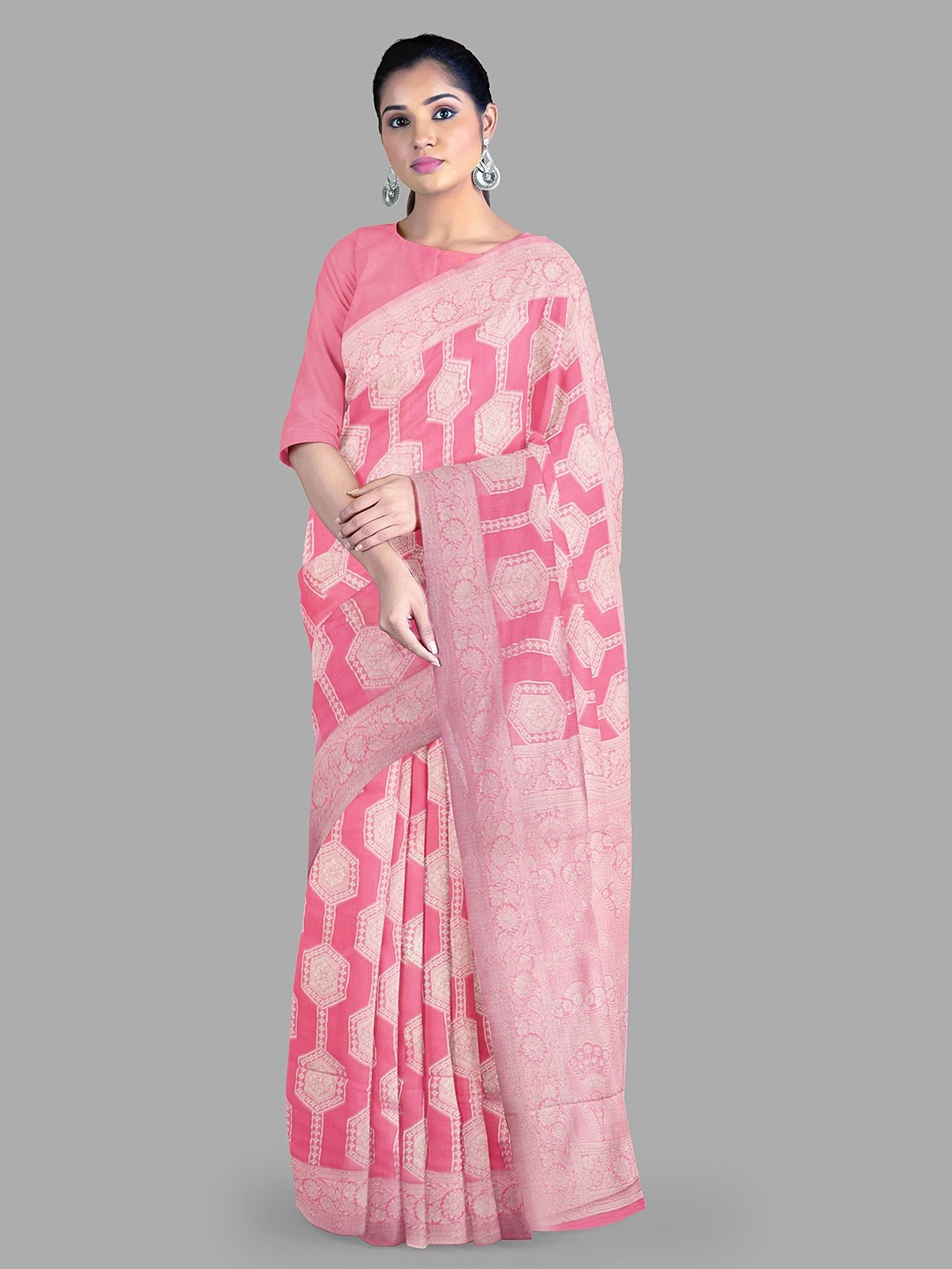 

The Chennai Silks Woven Design Geometric Zari Gadwal Saree, Pink