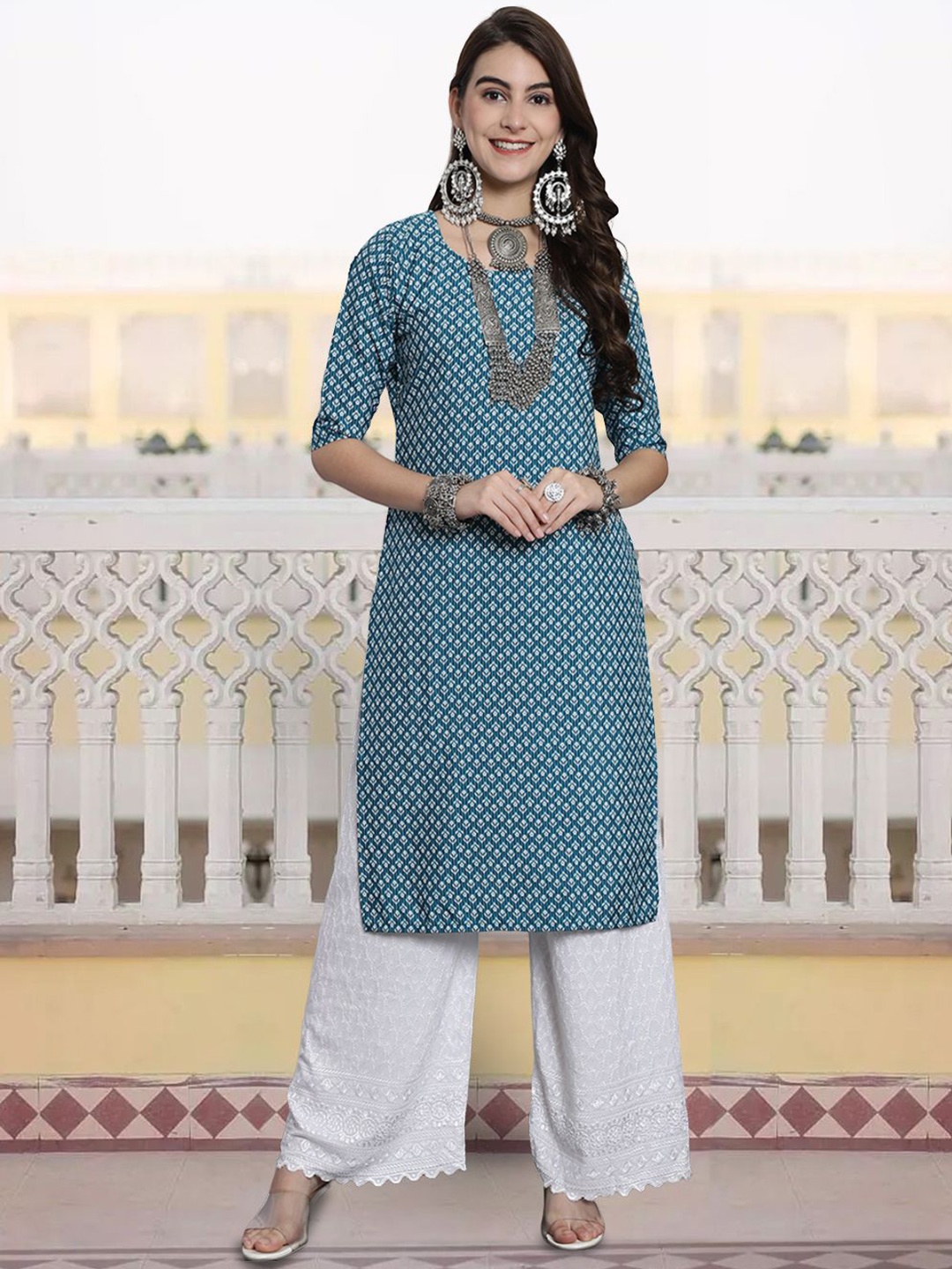 

7Threads Ethnic Motifs Printed Round Neck Crepe Straight Kurta, Blue