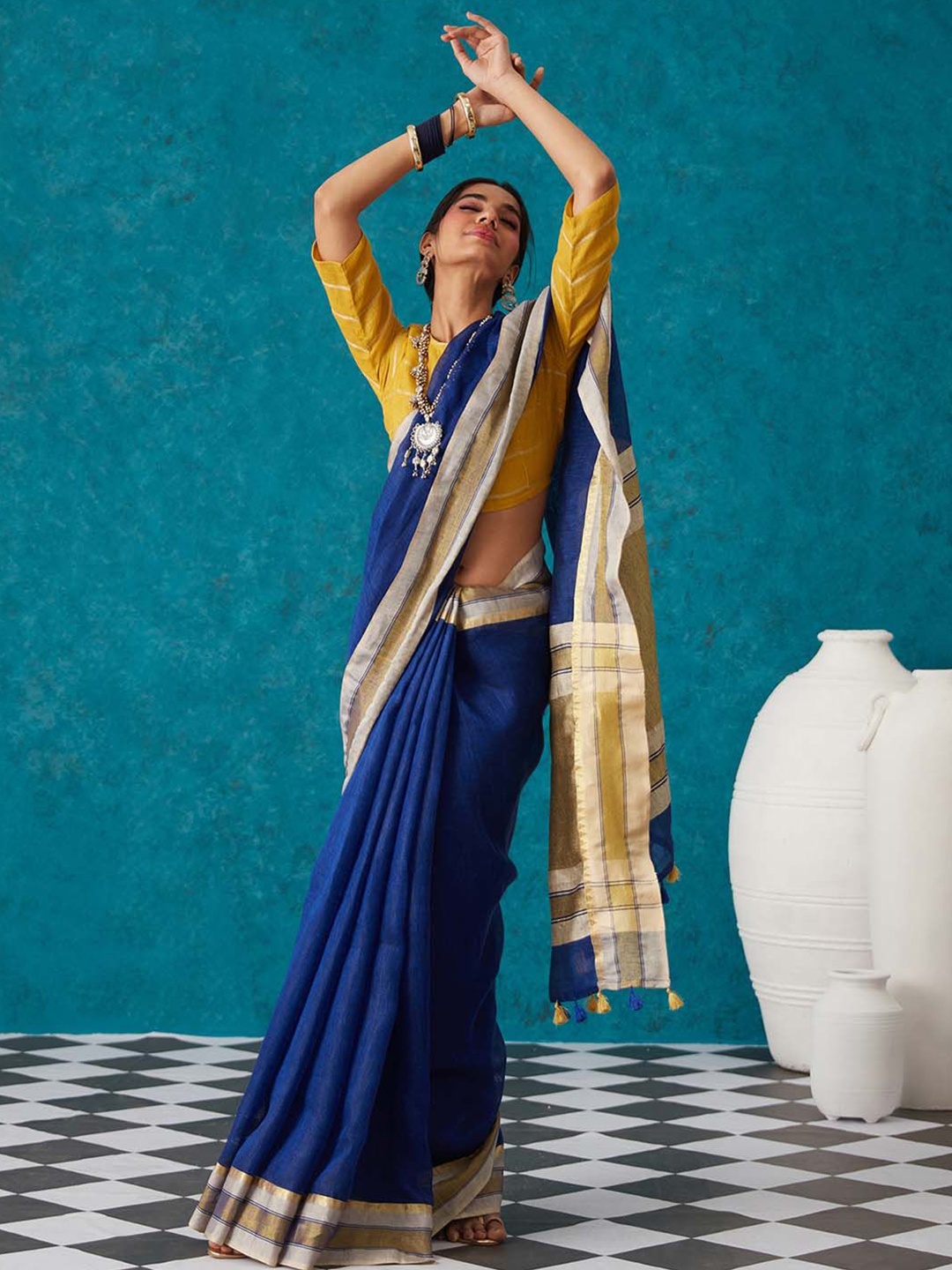 

Likha Zari Bhagalpuri Saree, Navy blue