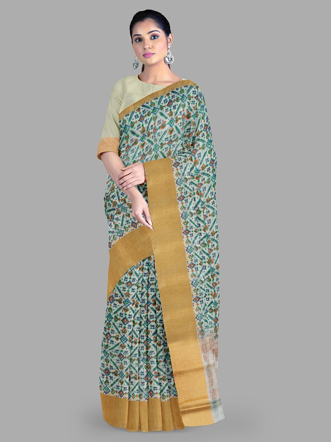 

The Chennai Silks Floral Printed Gadwal Saree, Cream