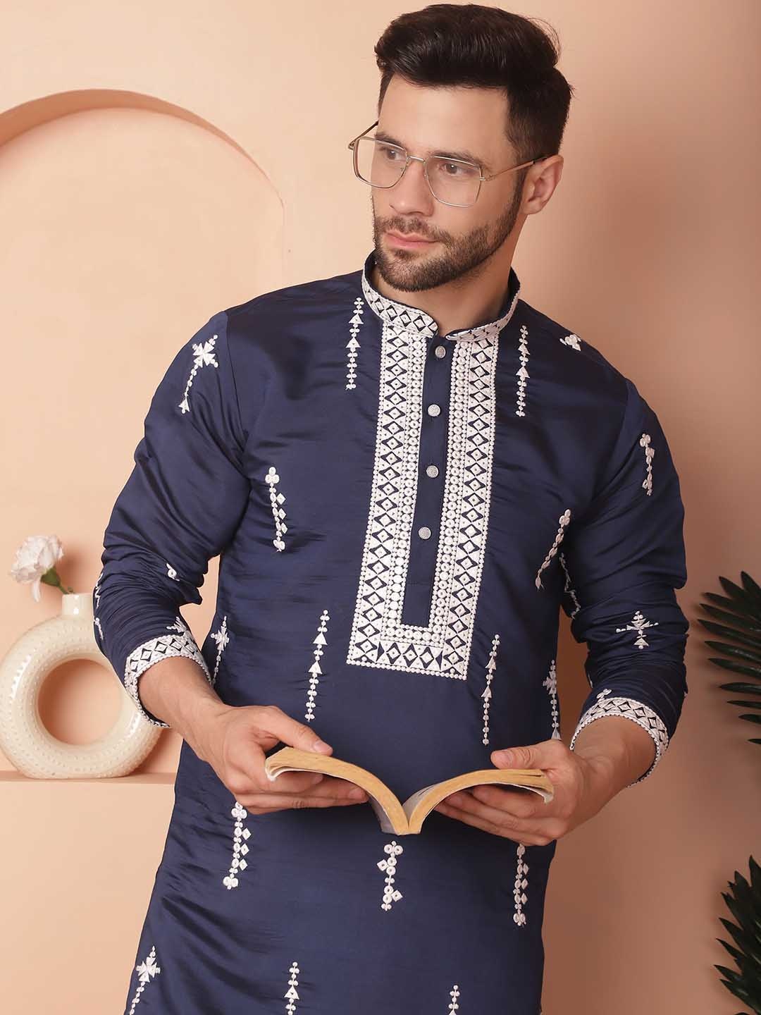 

Jompers Ethnic Motifs Embroidered Regular Chikankari Kurta With Pyjamas, Navy blue
