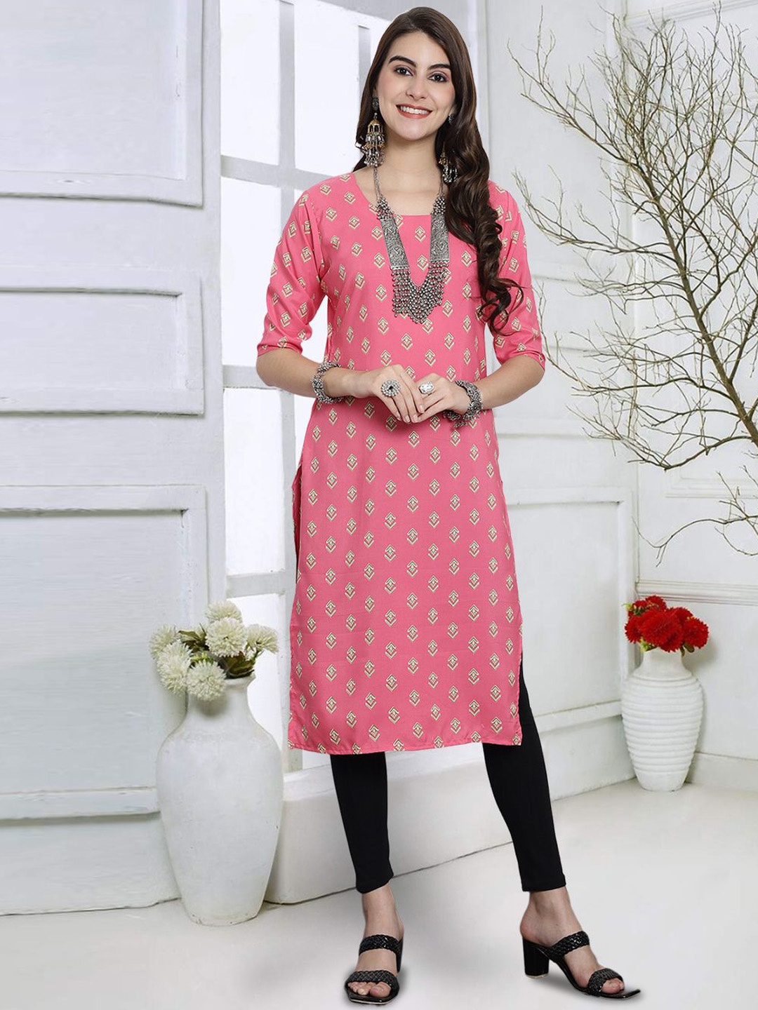 

7Threads Ethnic Motifs Printed Straight Kurta, Pink