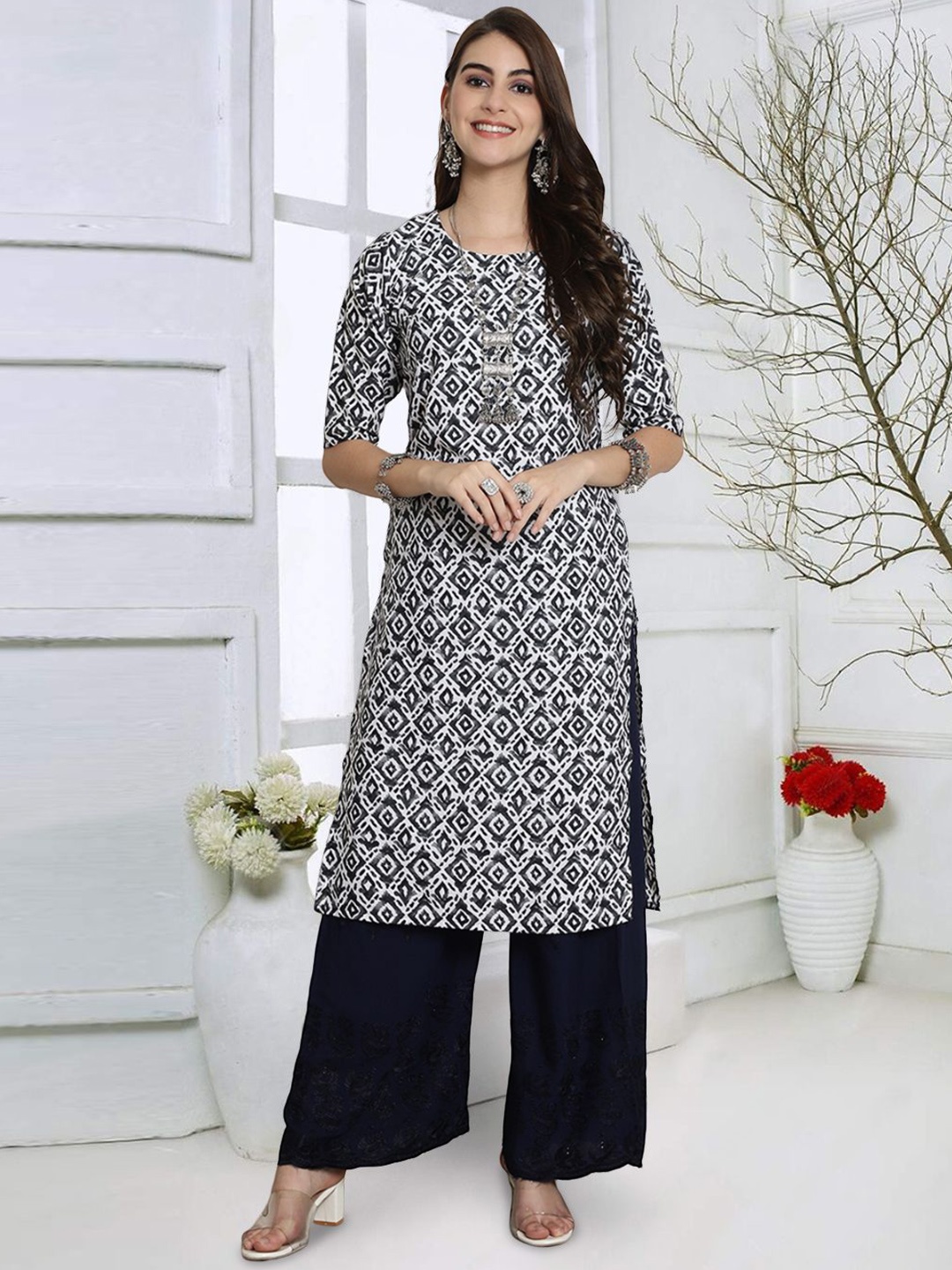 

7Threads Floral Printed Straight Kurta, White