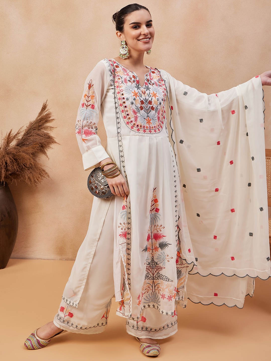 

KAVINDI Women Floral Embroidered Empire Thread Work Kurta with Palazzos & With Dupatta, White