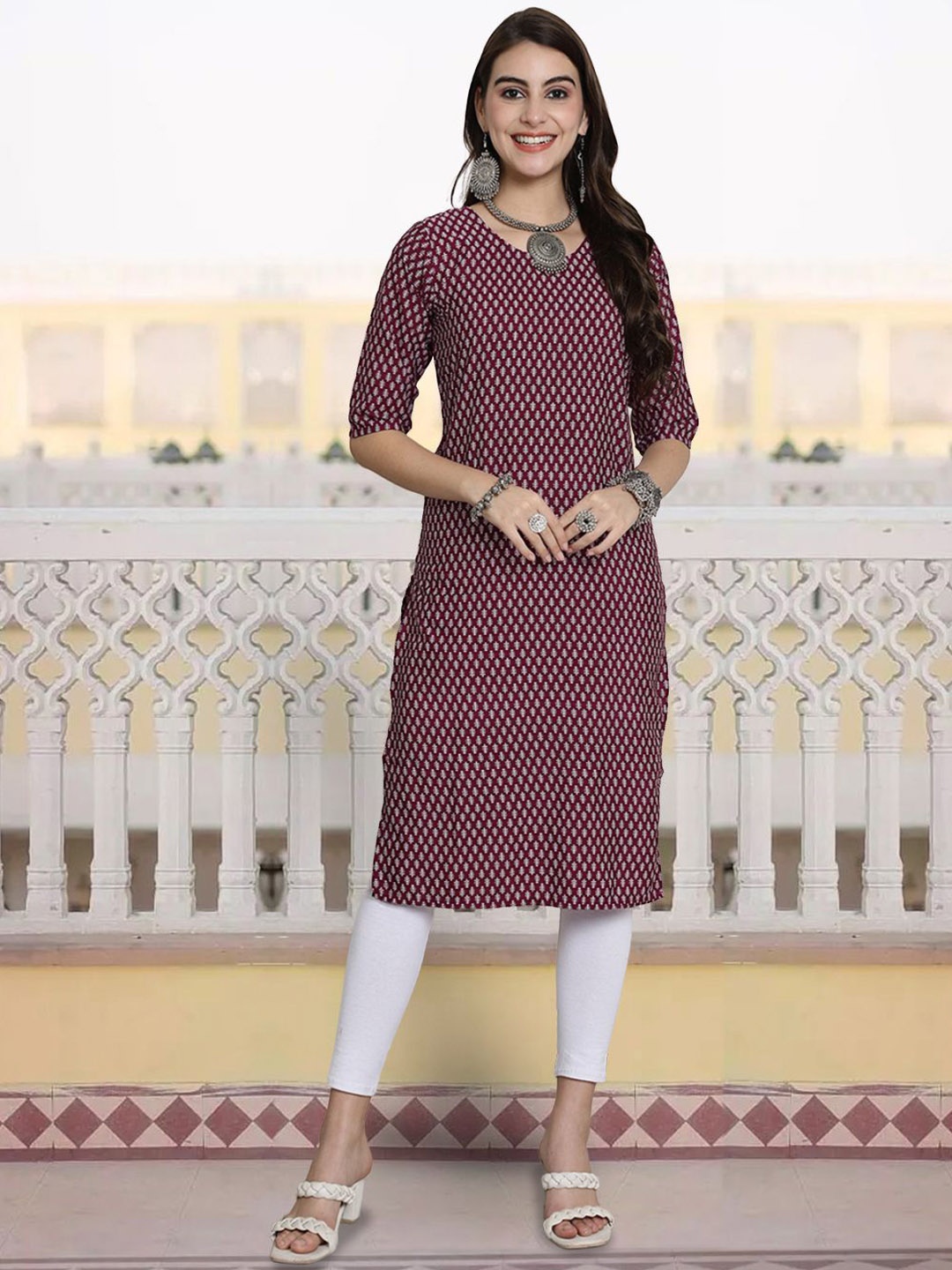 

7Threads Women Printed Patchwork Floral Crepe Kurta, Multi