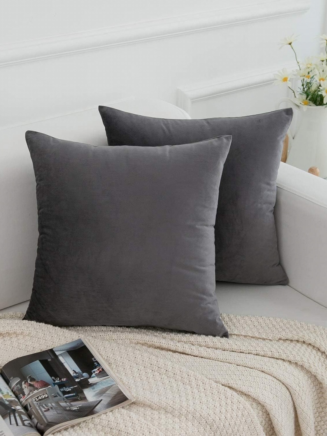 

RRC Grey 2 Pieces Square Cushion Covers