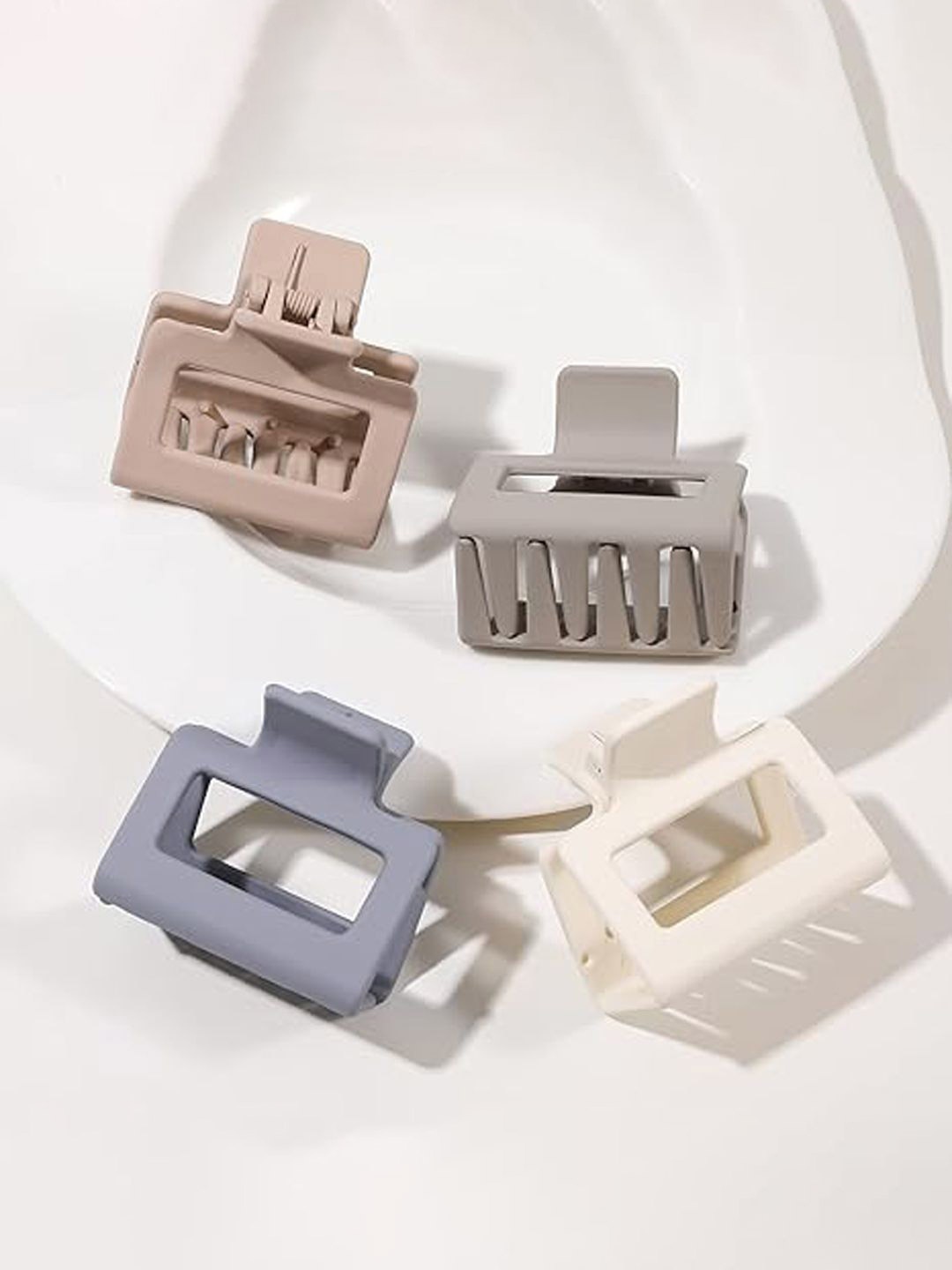 

Xivir Set Of 4 Women Claw Clip, White