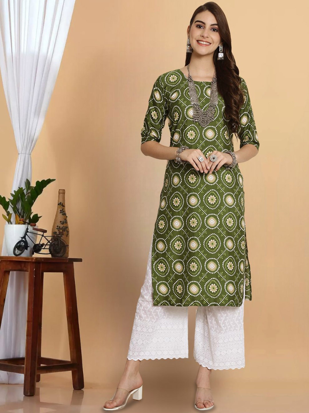 

7Threads Geometric Printed Crepe Straight Kurta, Green
