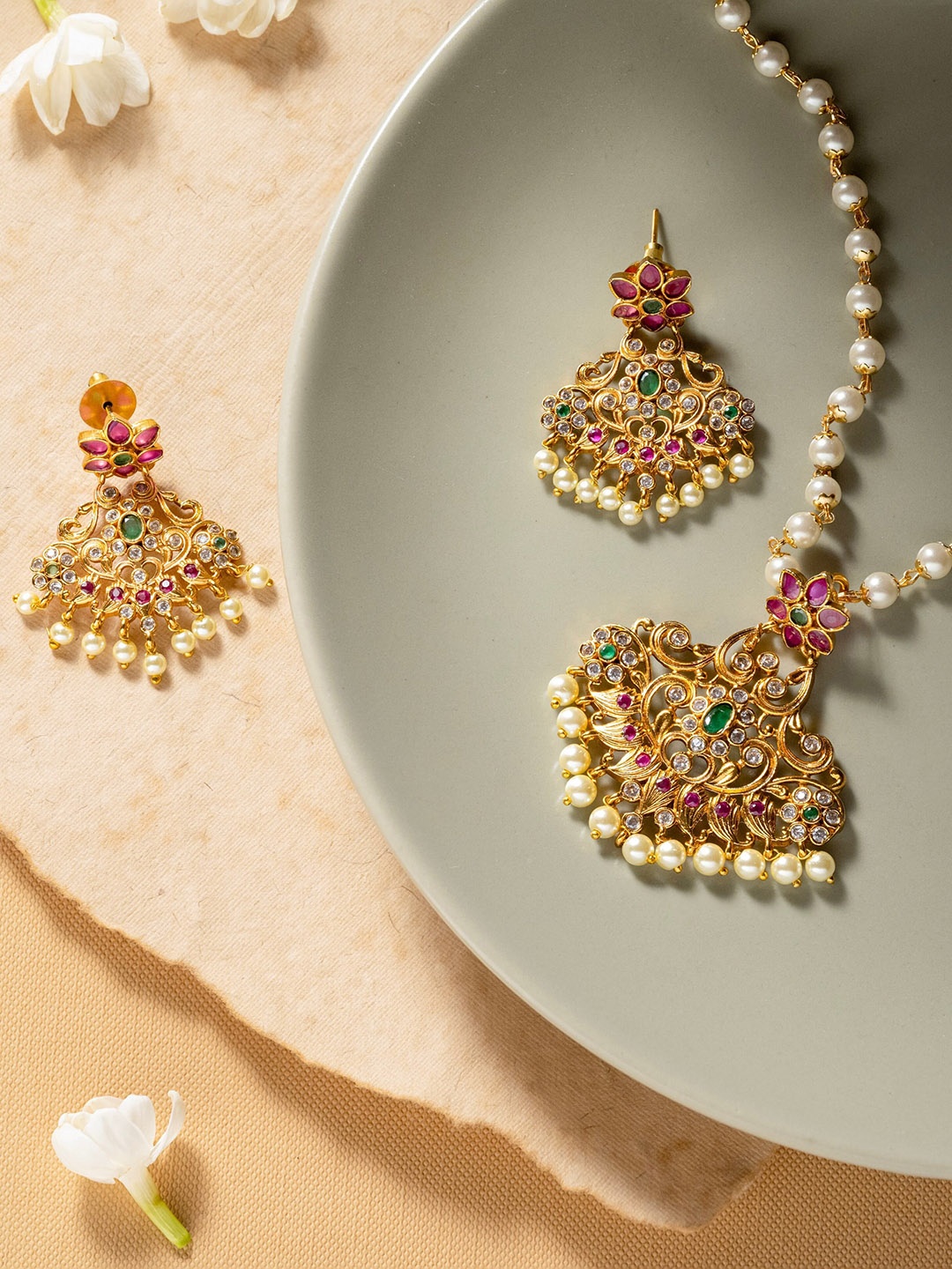 

Vriksham Brass-Plated Stones-Studded & Peral Beaded Jewellery Set, Gold