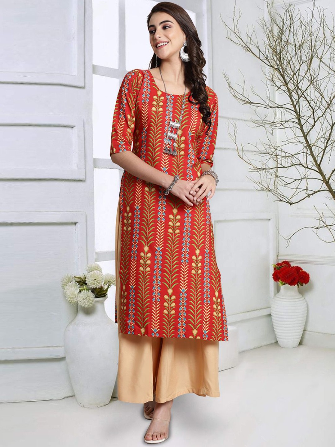

7Threads Floral Printed Round Neck Straight Kurta, Orange