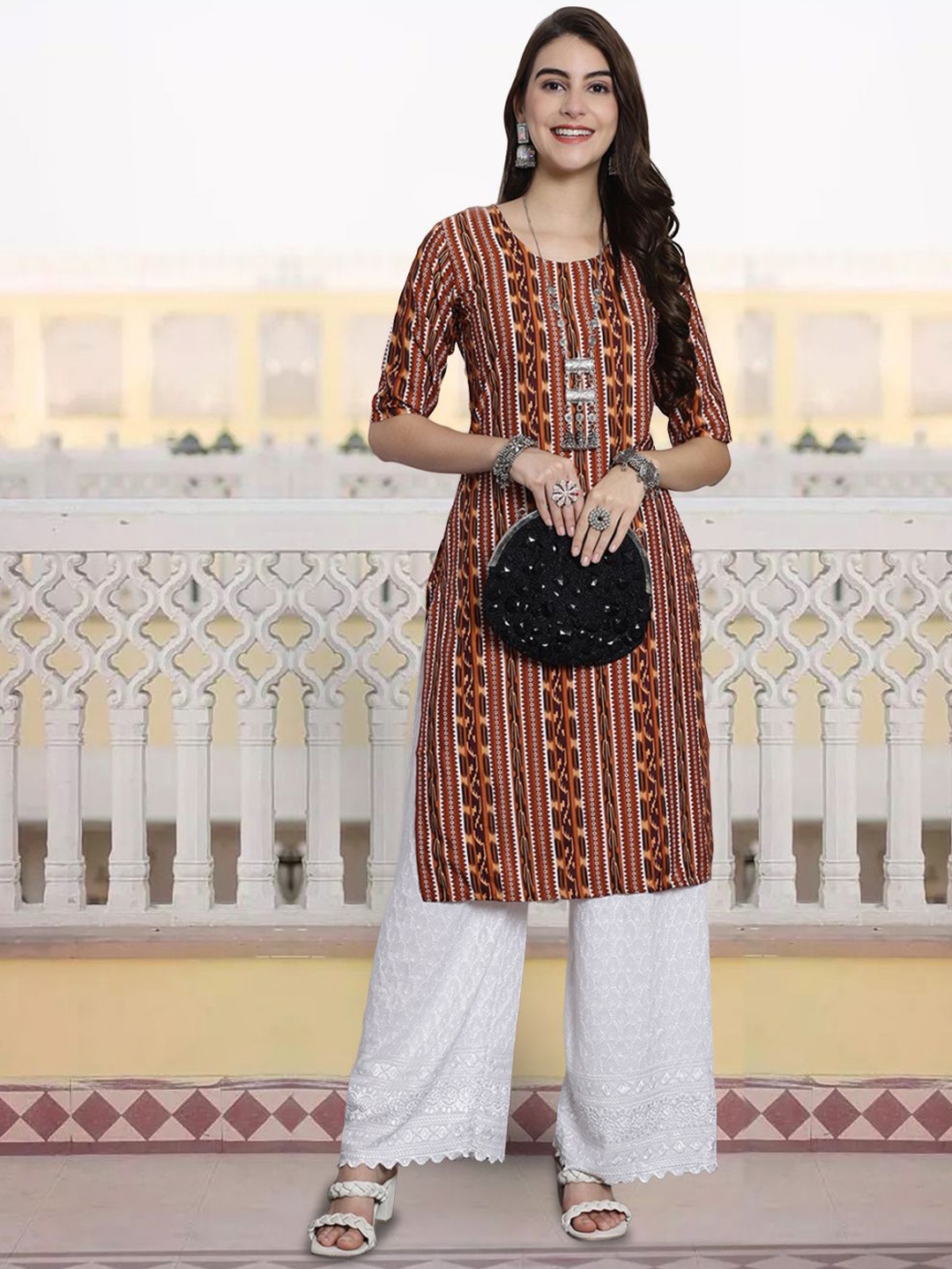 

7Threads Women Printed Patchwork Floral Crepe Kurta, Multi