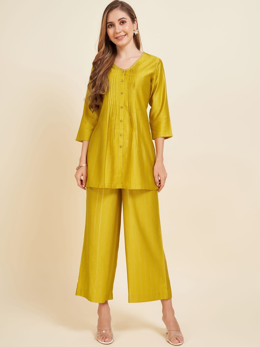 

Suha Women Pleated Kurti with Trousers, Mustard