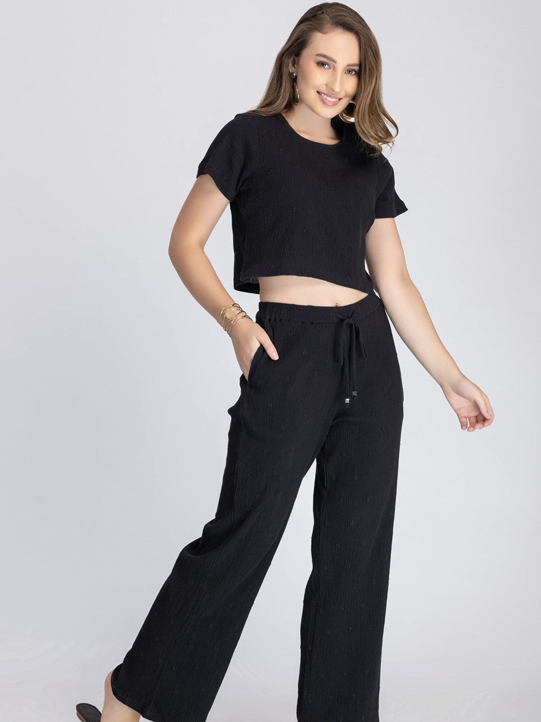 

DESIGNS BY QUEEN BEE Self-Design Pure Cotton Crop Top & Trousers, Black