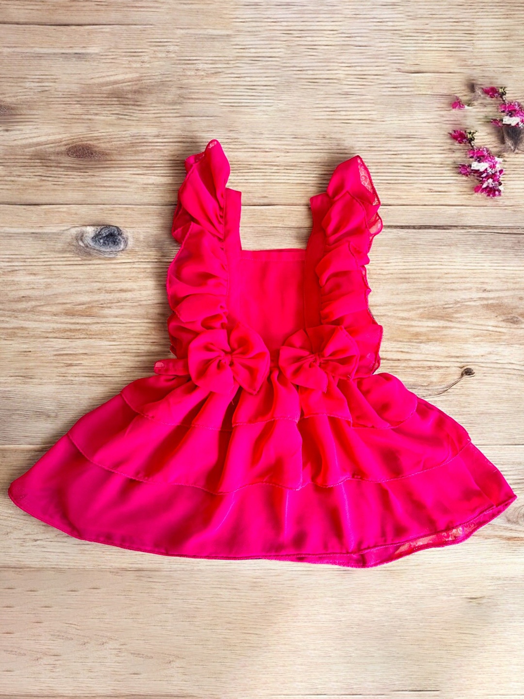 

LYTIX Infant Girls Bow Front Square Neck Crepe Flutter Sleeves Ruffle Flare Dress, Magenta