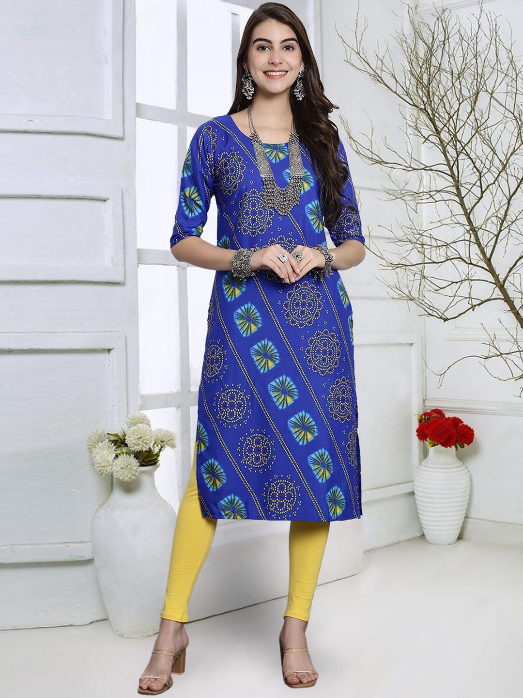 

7Threads Women Printed Patchwork Floral Crepe Kurta, Multi