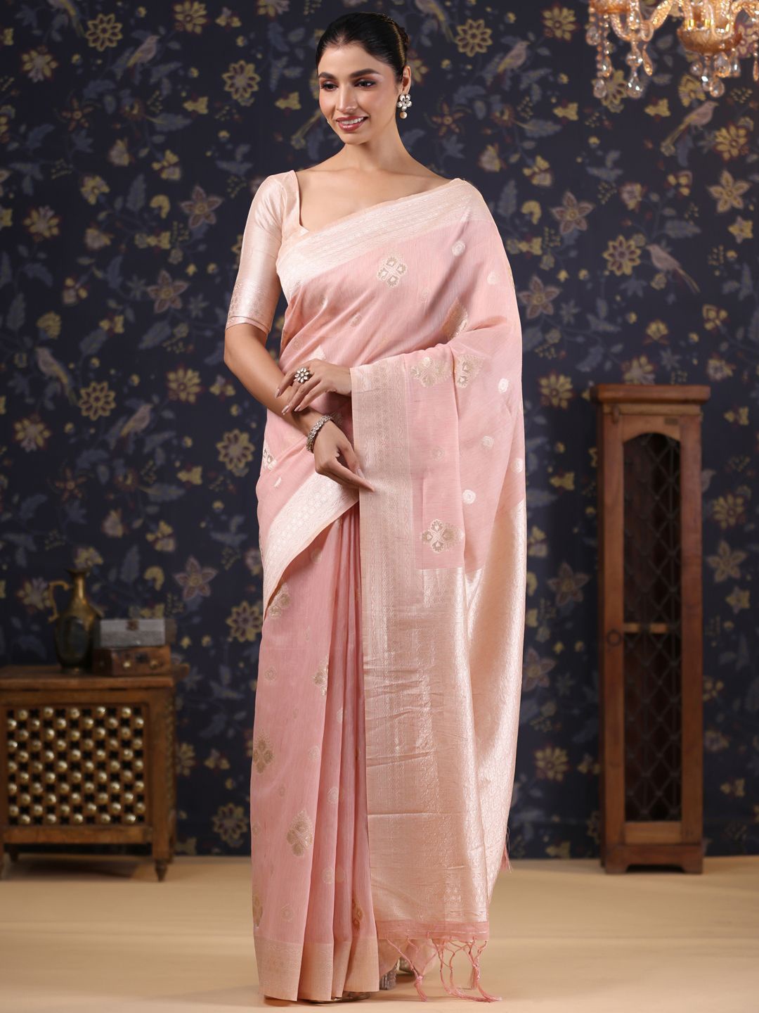 

House of Pataudi Woven Design ethnic motifs pure linen Banarasi Saree, Pink