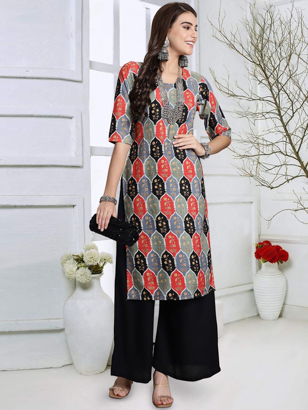 

7Threads Geometric Printed Round Neck Crepe Straight Kurta, Navy blue