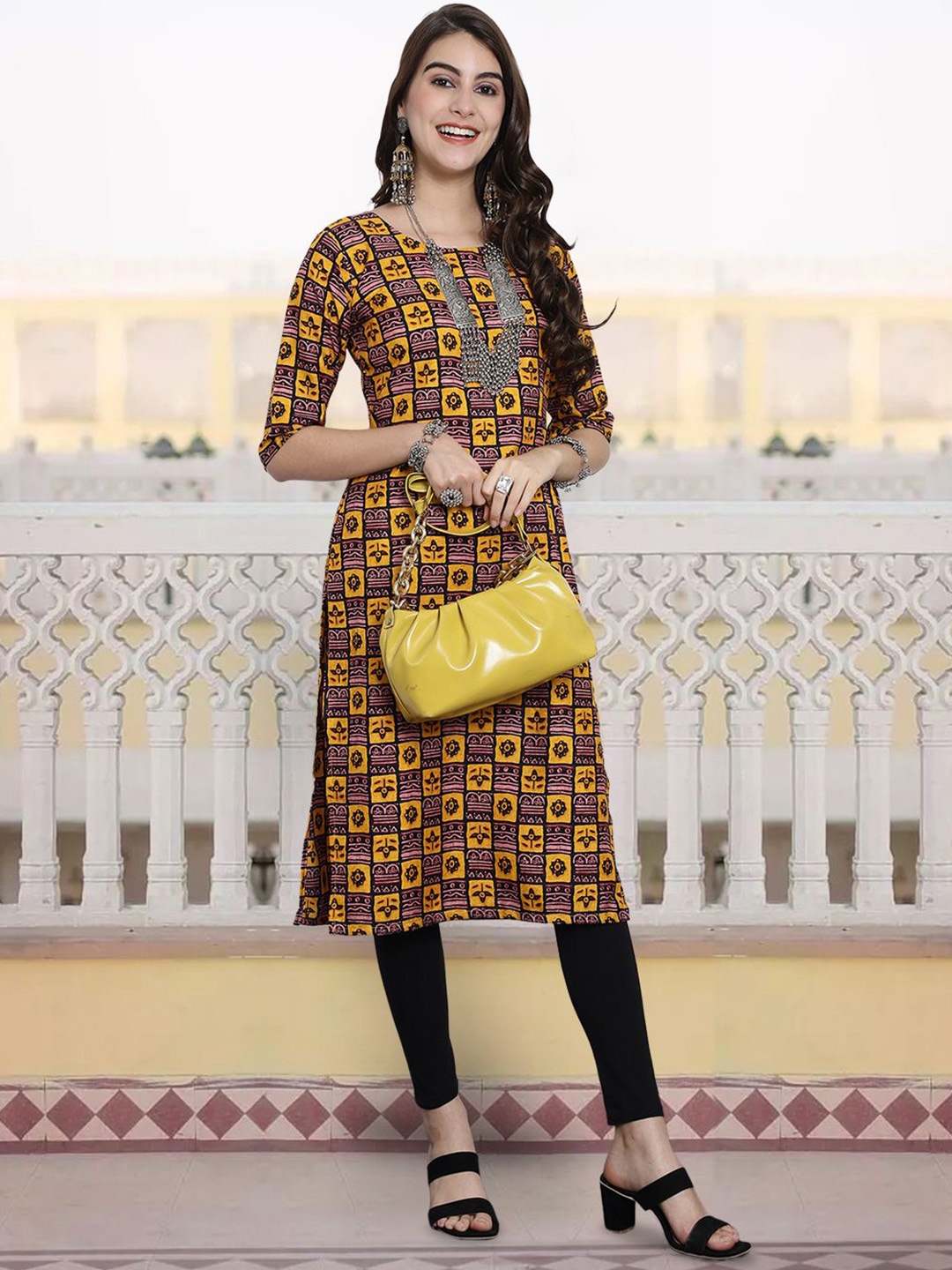 

7Threads Ethnic Motifs Printed Round Neck Crepe Straight Kurta, Black