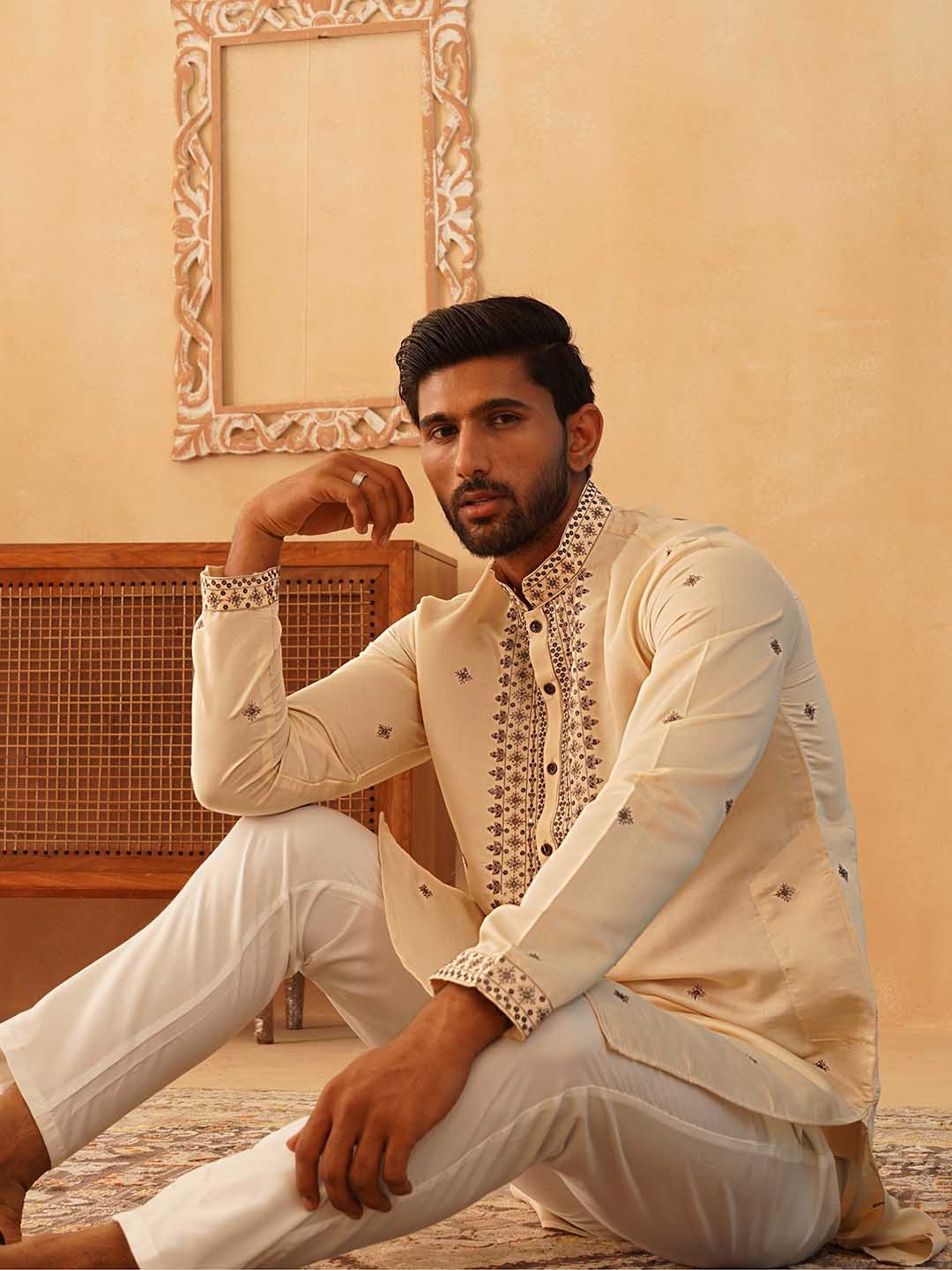 

Jompers Floral Embroidered Sequinned Straight Kurta with Pyjamas, Cream