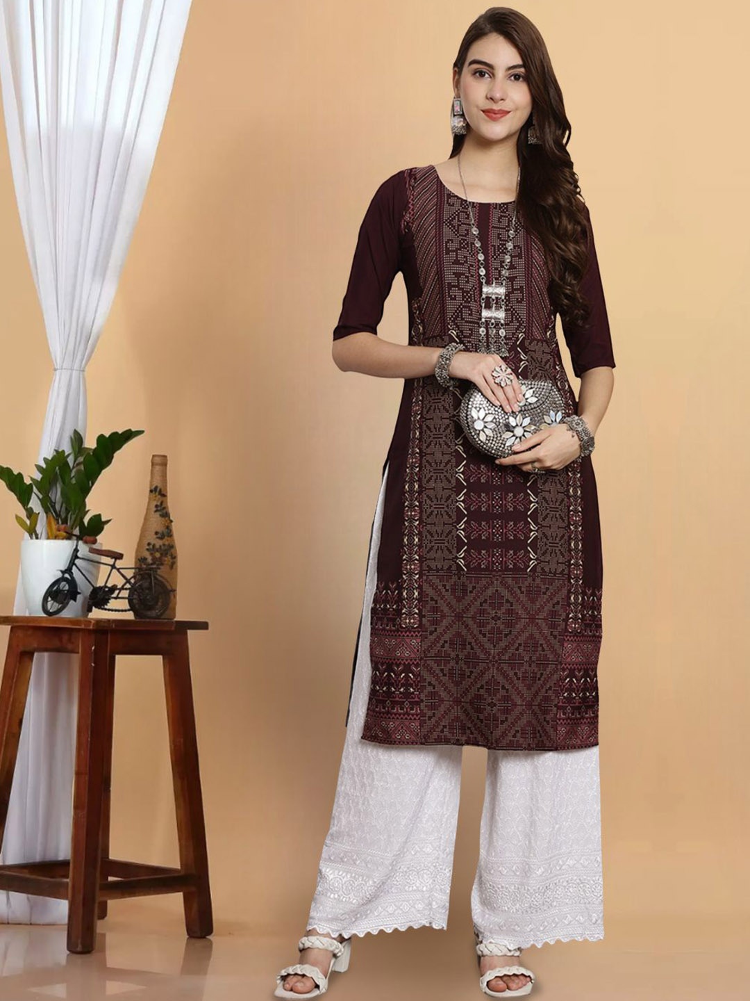 

7Threads Ethnic Motifs Printed Round Neck Crepe Straight Kurta, Brown