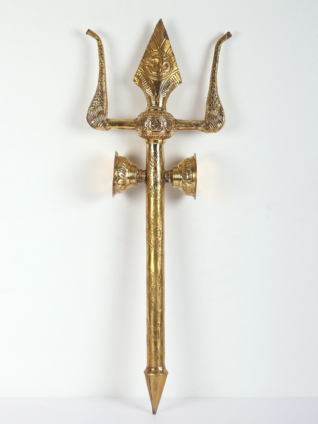 

Exotic India Yellow Brass Lord Shiva Trishul With Damru Showpiece
