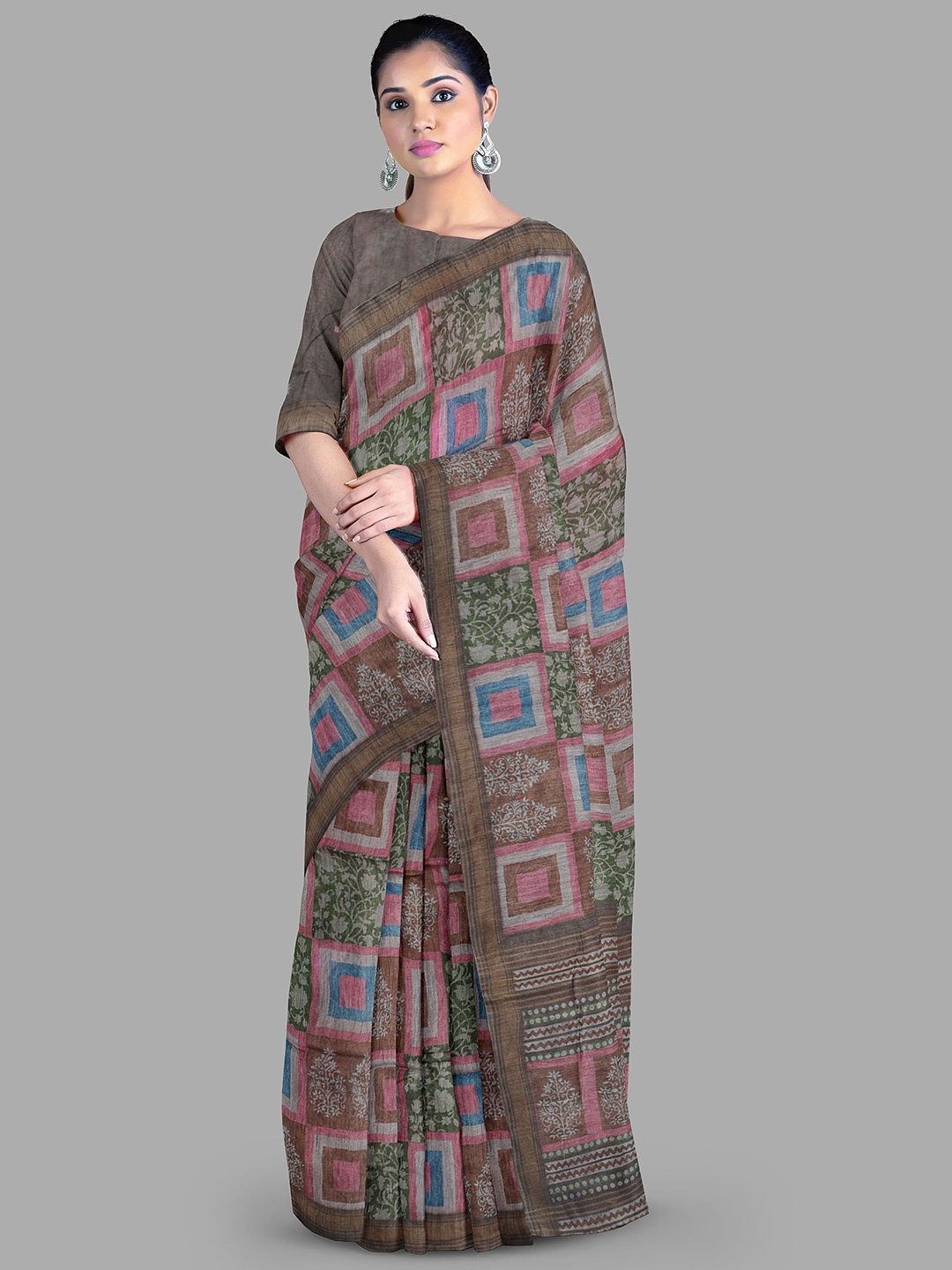 

The Chennai Silks Floral Printed Gadwal Saree, Brown