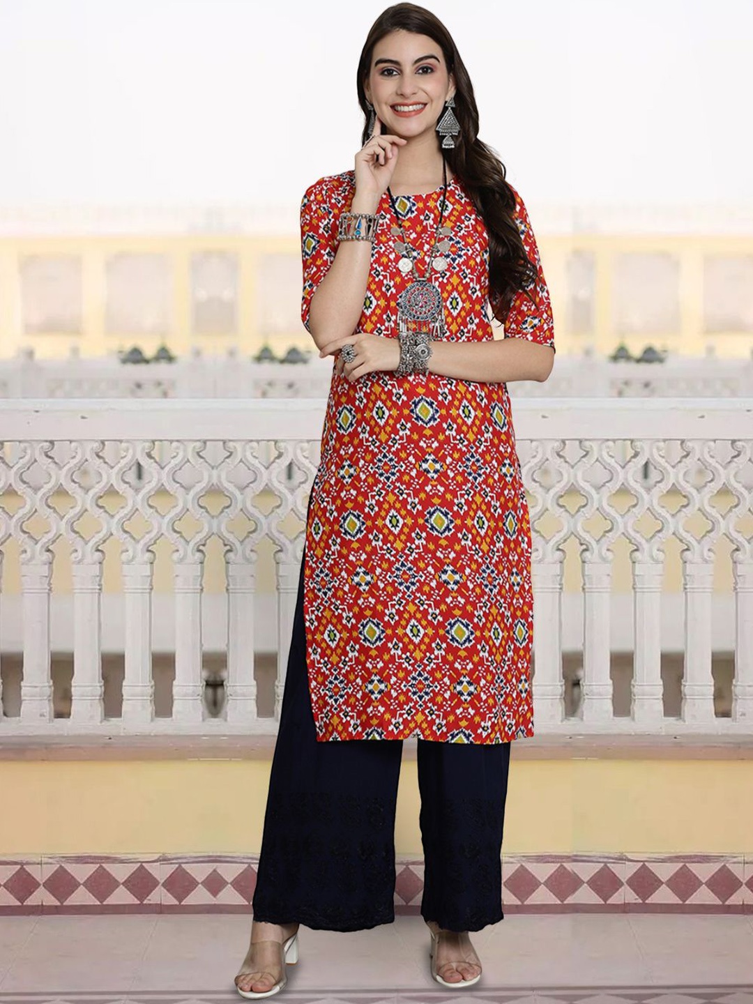 

7Threads Ethnic Motifs Digital Printed Crepe Straight Kurta, Red