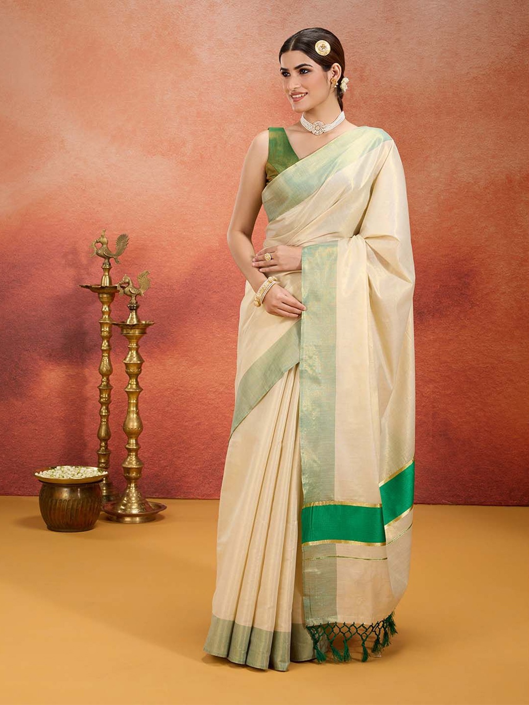 

Likha Zari Kasavu Saree, Off white