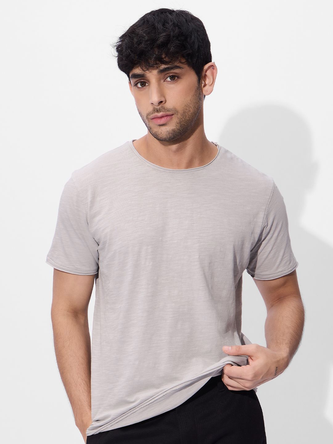 

The Souled Store Men Solid Round Neck Cotton T-shirt, Grey