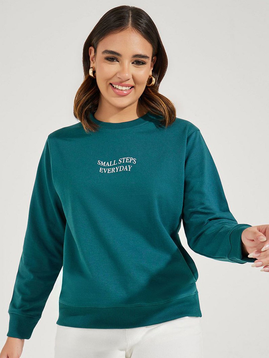 

Styli Women Typography Printed Sweatshirt, Teal