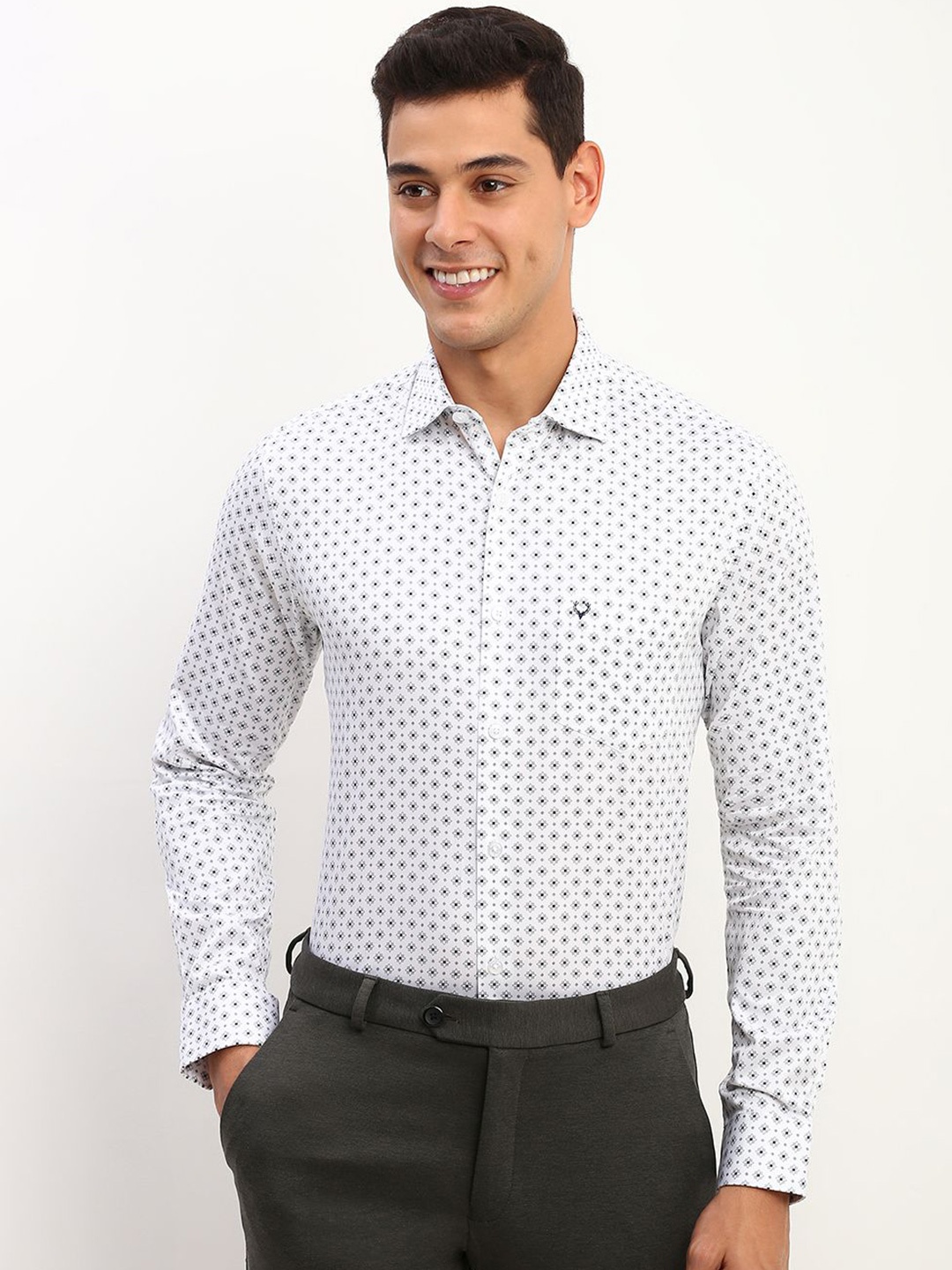 

Allen Solly Men Spread Collar Geometric Printed Cotton Slim Fit Formal Shirt, White