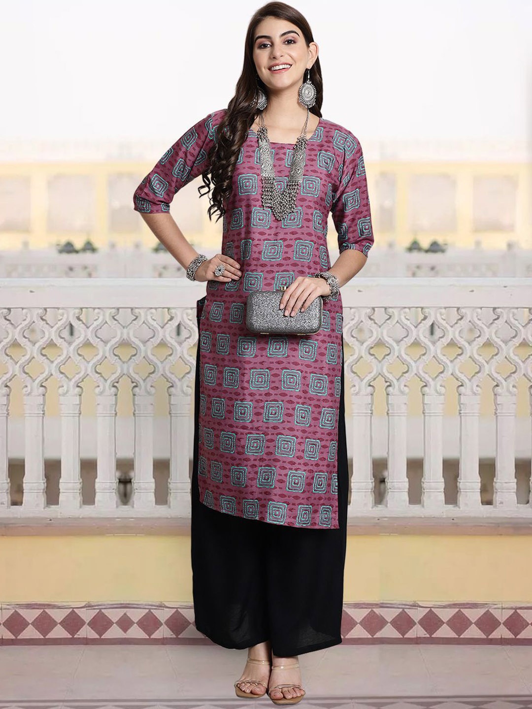 

7Threads Geometric Printed Round Neck Straight Kurta, Mauve