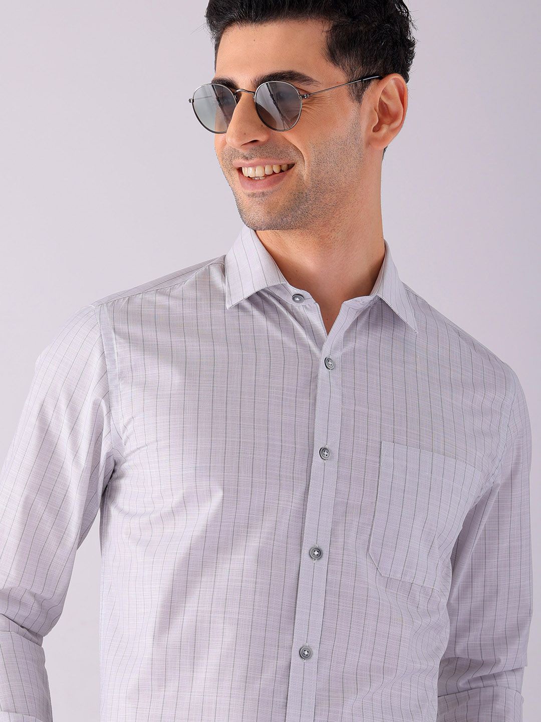 

The Indian Garage Co. X Luxe Men Spread Collar Striped Slim Fit Formal Shirt, Grey