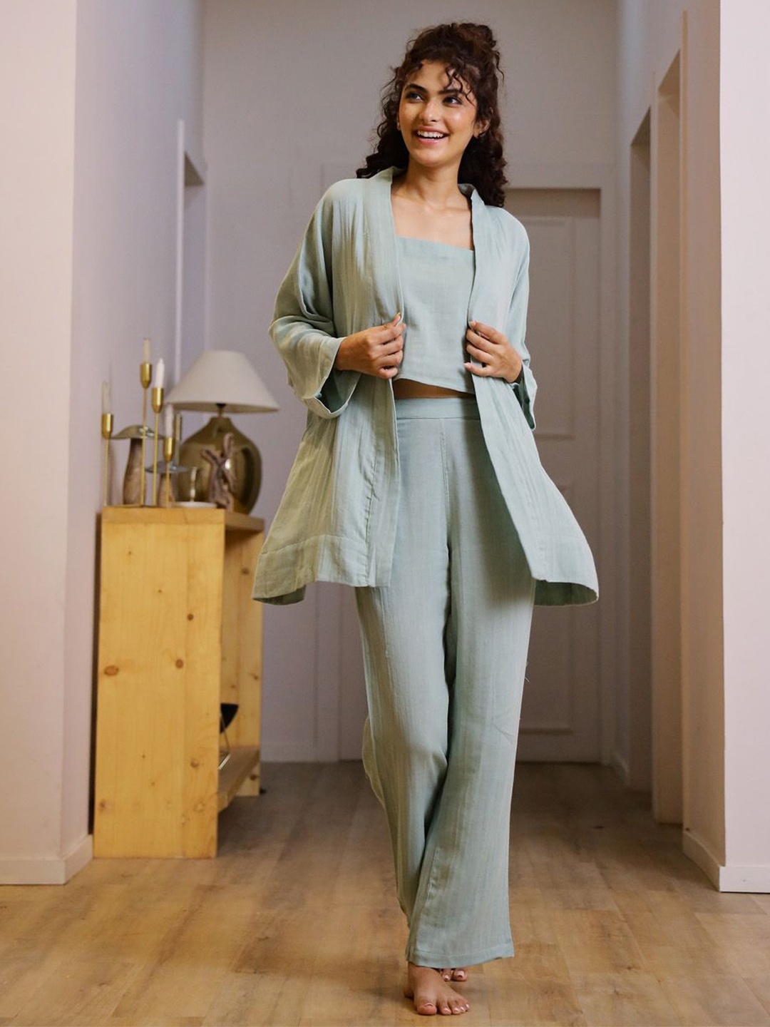 

SANSKRUTIHOMES Women Pure Cotton Night suit With Robe, Green