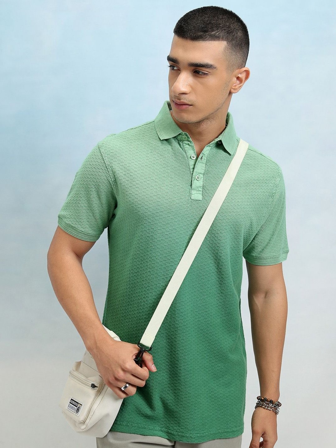 

HIGHLANDER Men Self Design Polo Collar Cotton Slim Fit T-shirt, Green