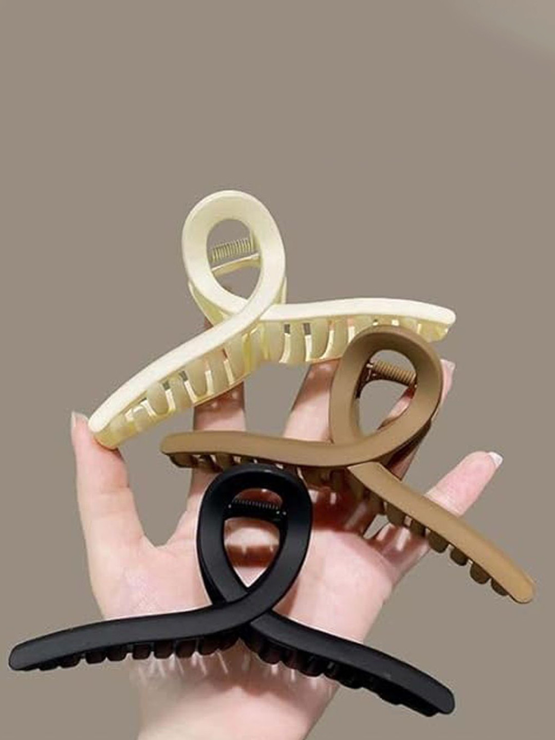 

Xivir Women Set of 3 Claw Clip, Green