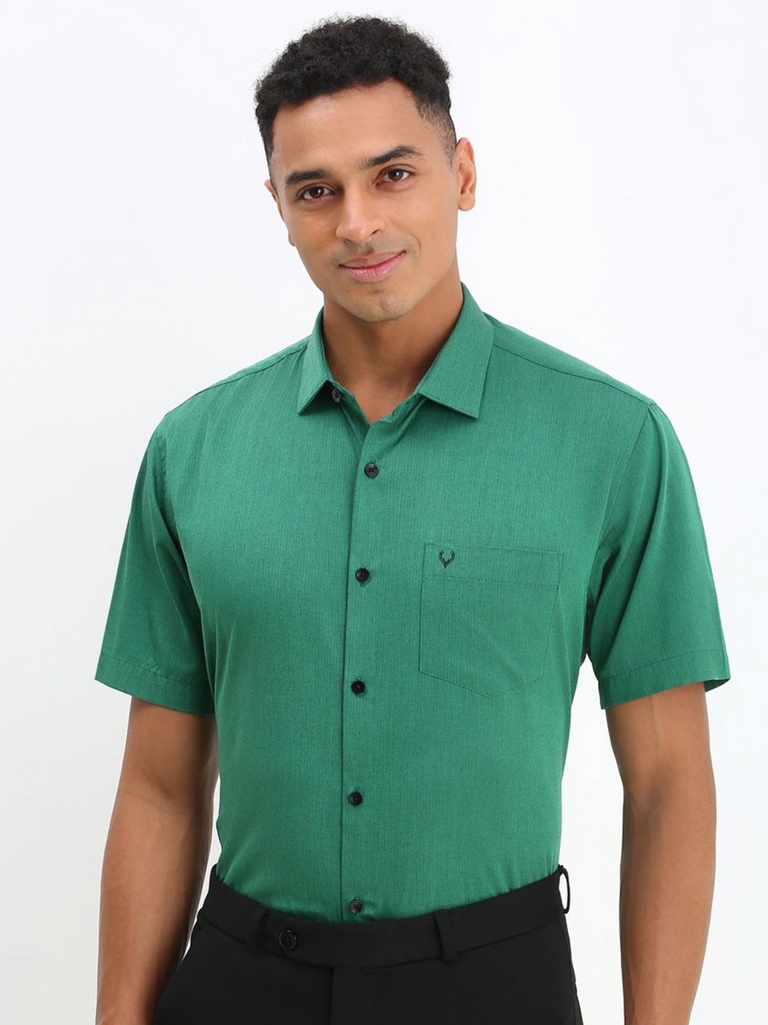 

Allen Solly Men Spread Collar Solid Cotton Slim Fit Formal Shirt, Green