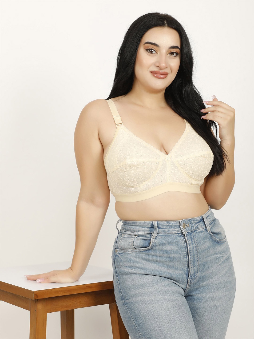 

Hill Islands Premium Plus Size Floral Embroidery Printed Full Coverage Pure Cotton Bra, Beige