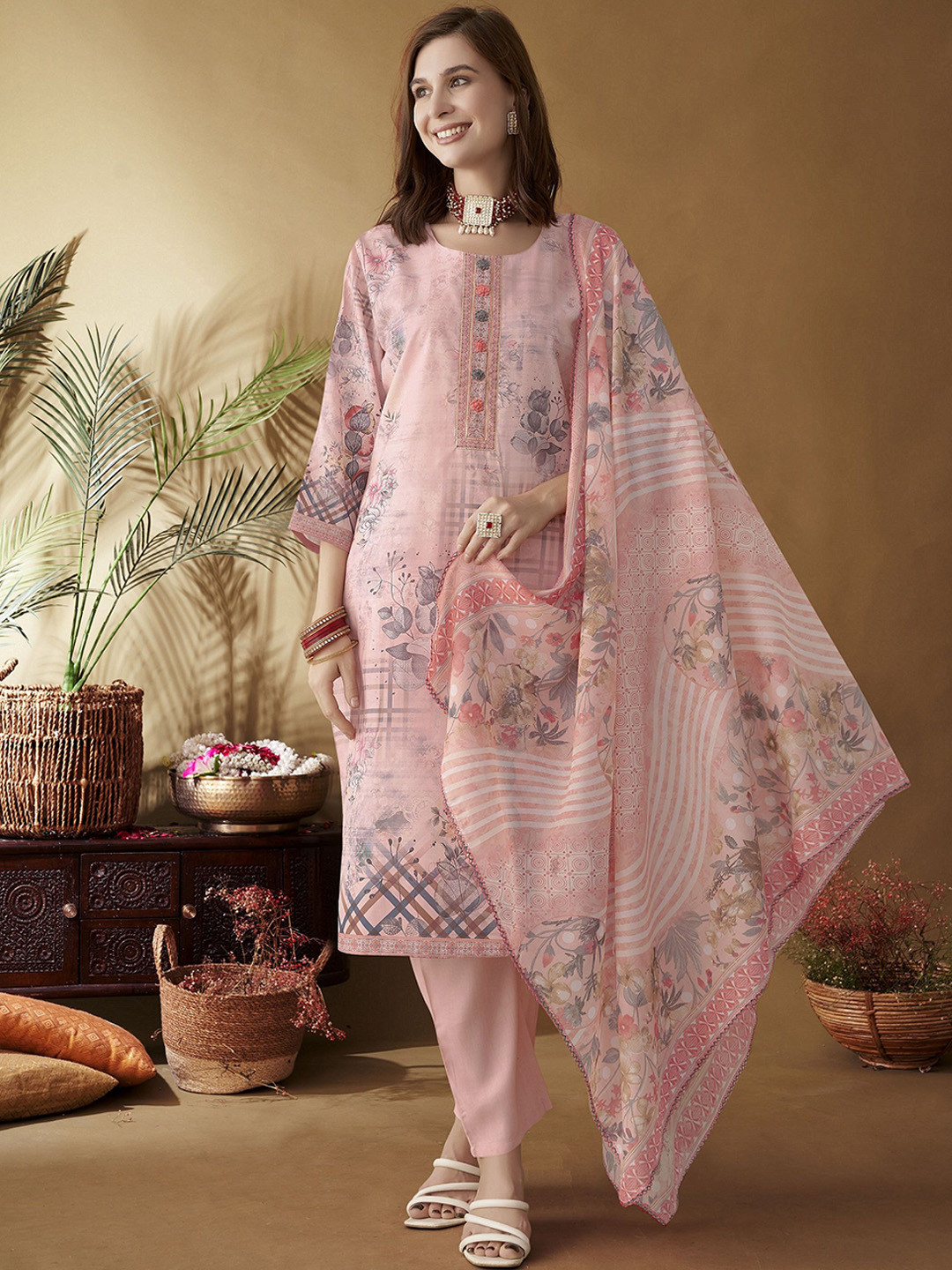 

Anouk Women Floral Printed Regular Thread Work Kurta with Trousers & With Dupatta, Pink