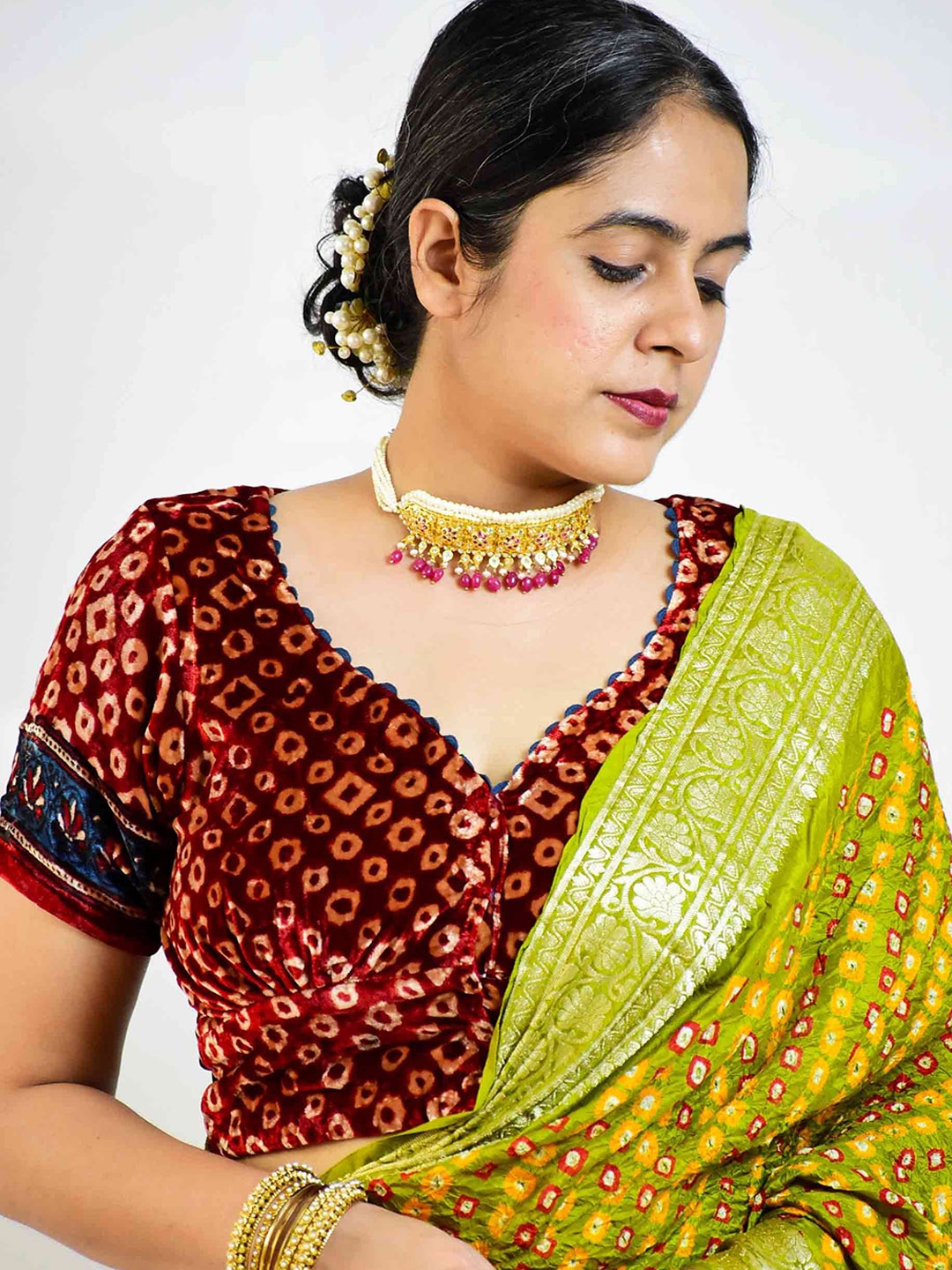 

Sundarii Twinkle Printed Saree Blouse, Maroon