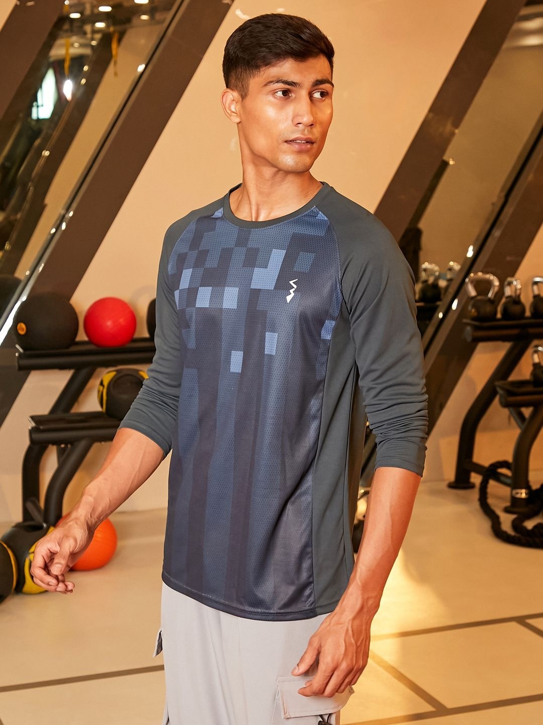 

CS LIFE Men Abstract Printed Round Neck T-shirt, Grey