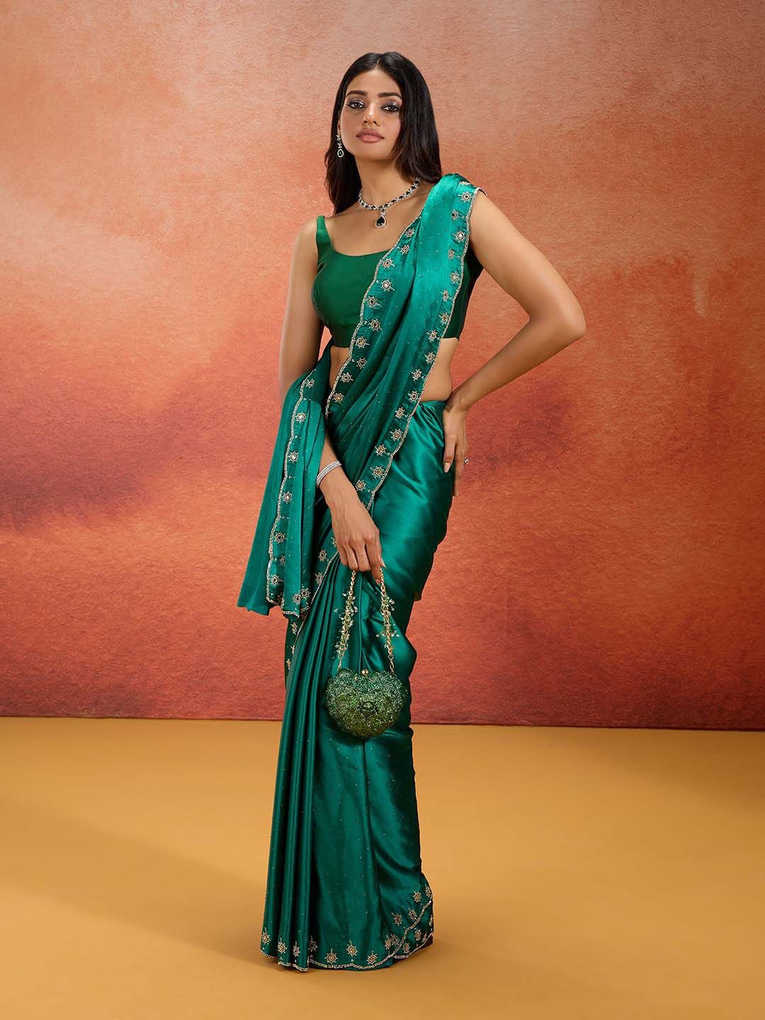 

Likha Beads and Stones Heavy Border Embellished Saree with Unstitched Blose, Green