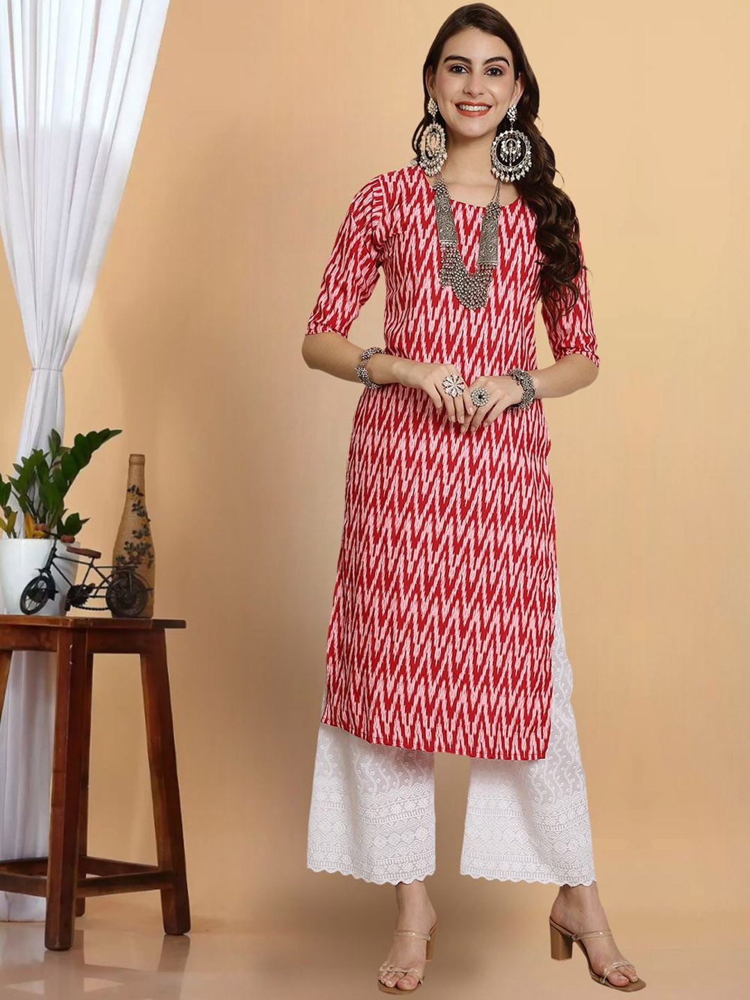 

7Threads Chevron Printed Crepe Straight Kurta, Red