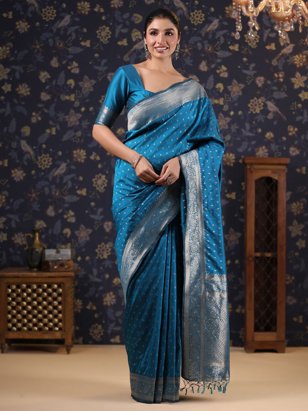 

House of Pataudi Woven Design Ethnic Motifs Heavy Work Banarasi Saree, Blue