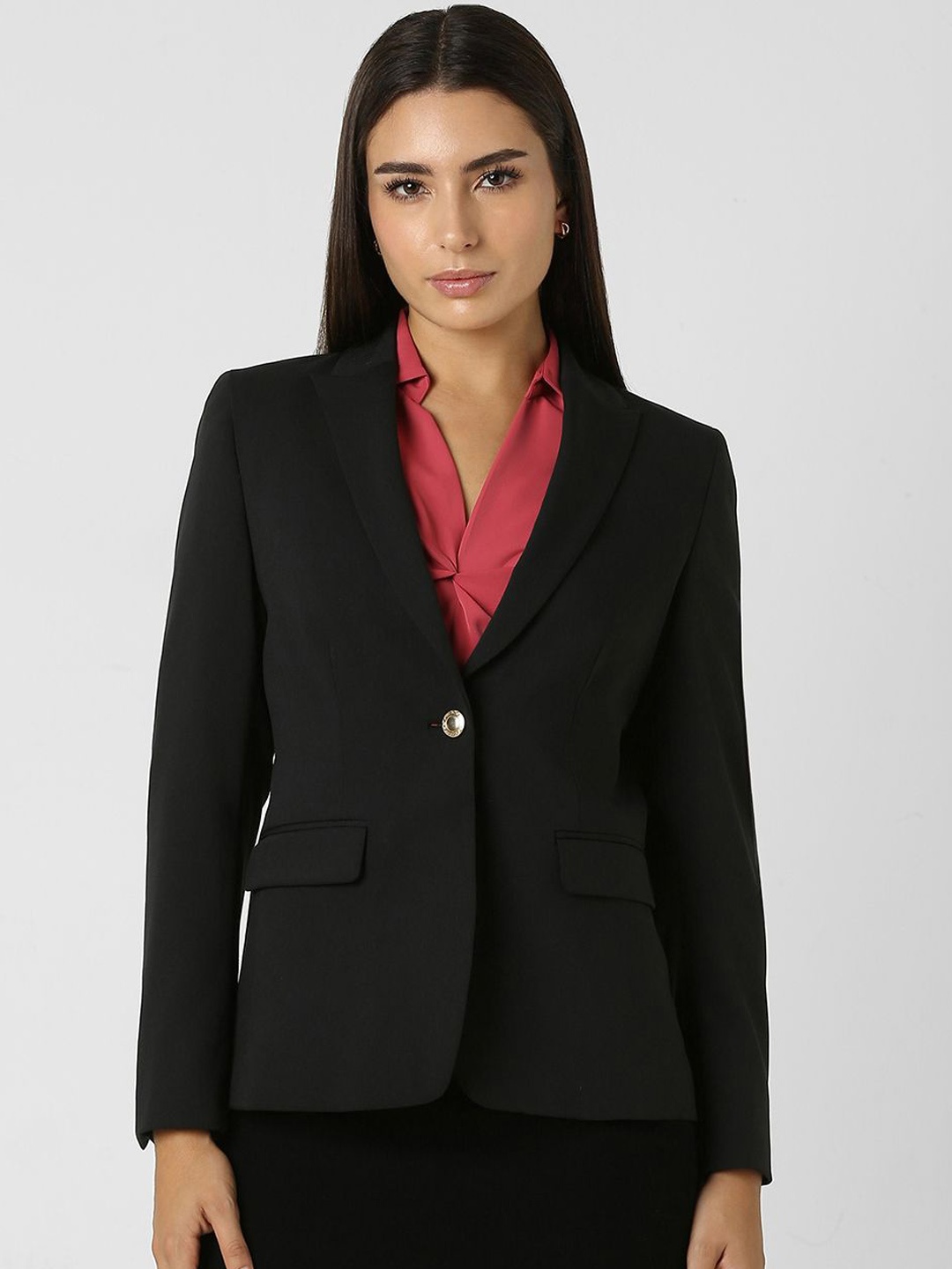 

Van Heusen Woman Slim-Fit Single Breasted Blazer, Black