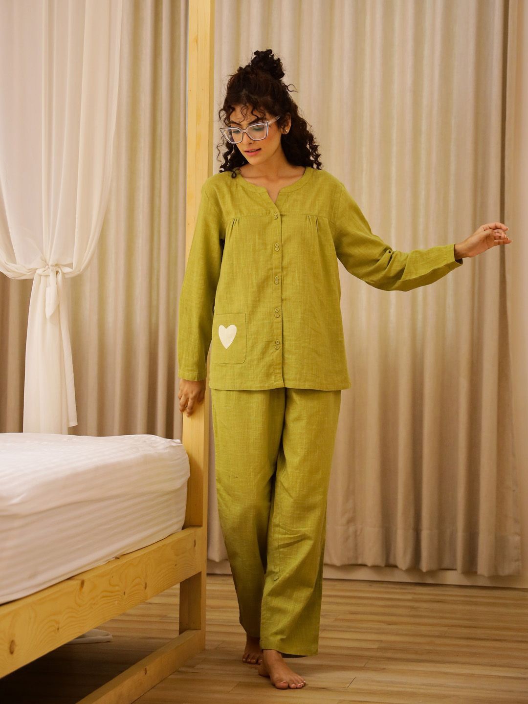 

SANSKRUTIHOMES Women Pure Cotton Night suit, Lime green