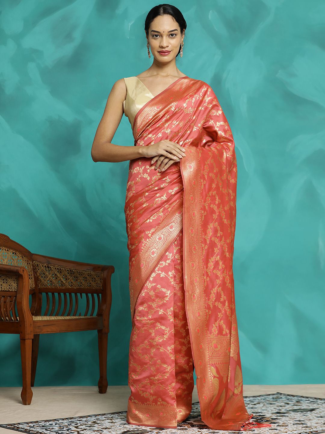 

Jaipur Kurti Zari Woven Banarasi Saree, Peach