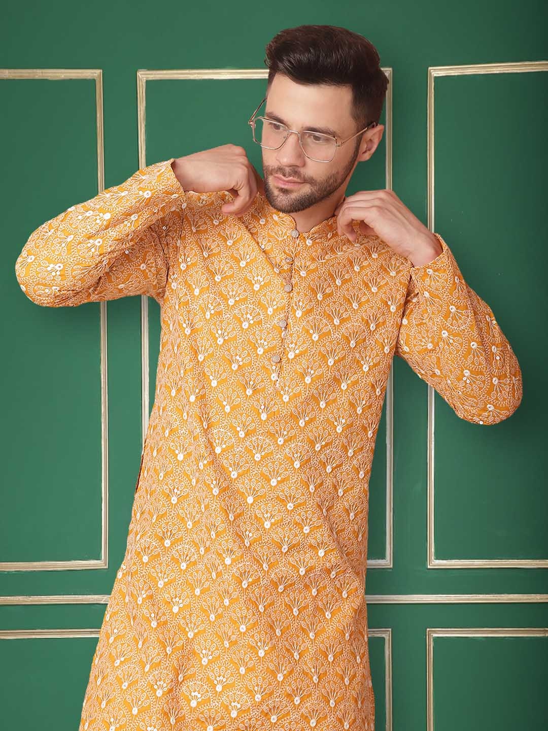 

Jompers Floral Embroidered Straight Chikankari Pure Cotton Kurta with Pyjamas, Mustard