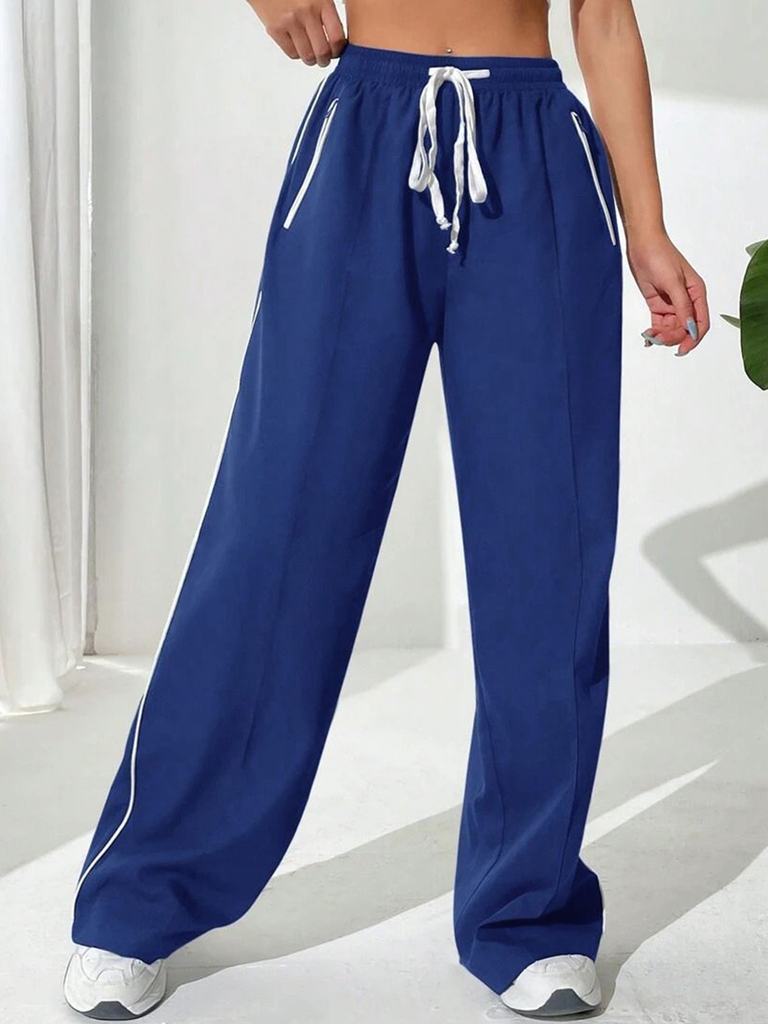 

Stylecast X Slyck Women Comfort Loose Fit High-Rise Track Pant, Blue